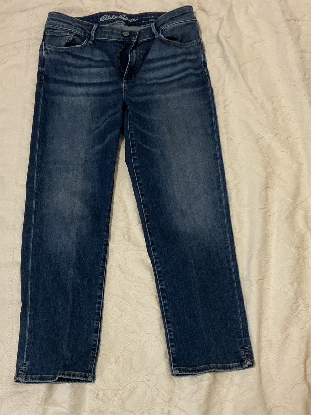 Eddie Bauer curvy crop